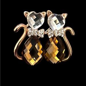 Elegant Cat-Shaped Crystal Earrings